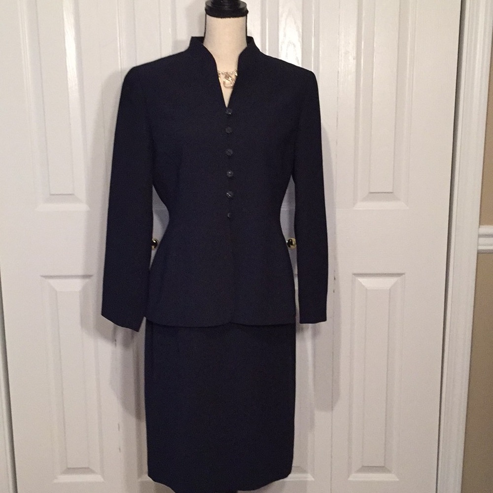 Le Suit jacket and skirt